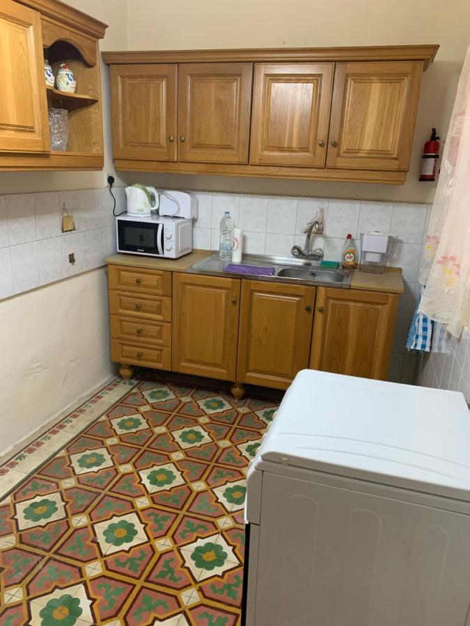2 Bedroom Apartment In The Centre Of فاليتا المظهر الخارجي الصورة